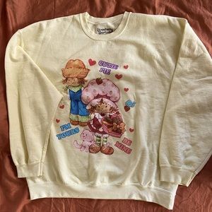New PACSUN Strawberry Shortcake oversized crewneck light yellow